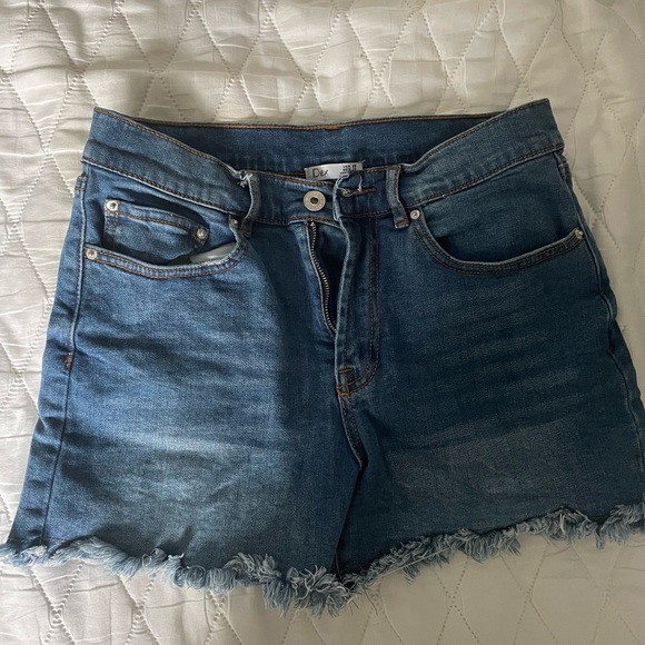 Dex Jean Shorts - Picture 1 of 2